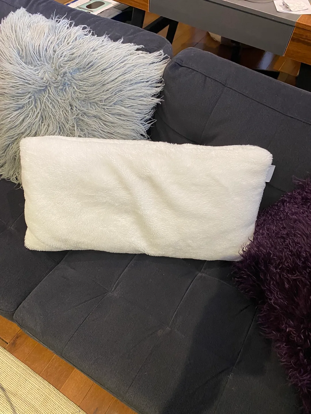 Fluffy Throw Pillows image indicator(5)
