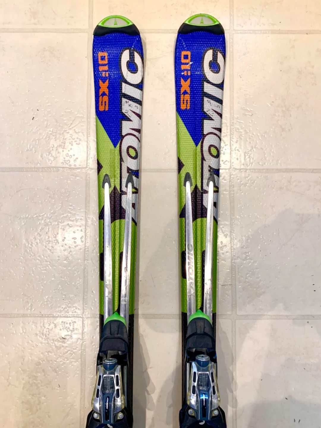 Atomic SX-10 Supercross skis - EX cond+free bindings adjust image indicator(5)