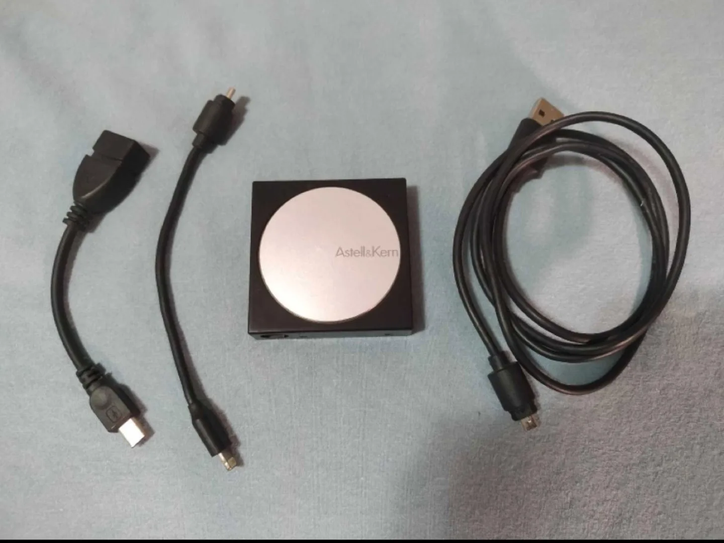 Astell & Kern AK10 Portable DAC AMP image indicator(2)