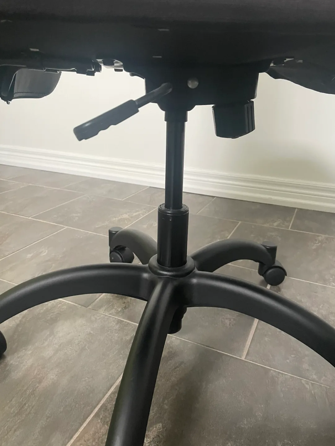 Office Chair - Mesh Back, Adjustable Height image indicator(2)