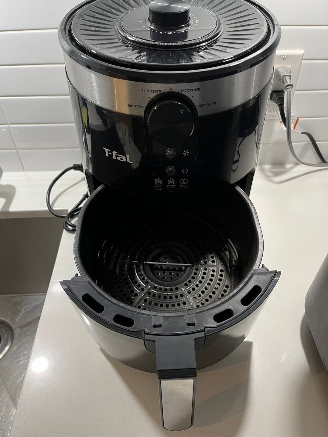 T-fal Easy Fry Air Fryer - 3.5L - photo 2