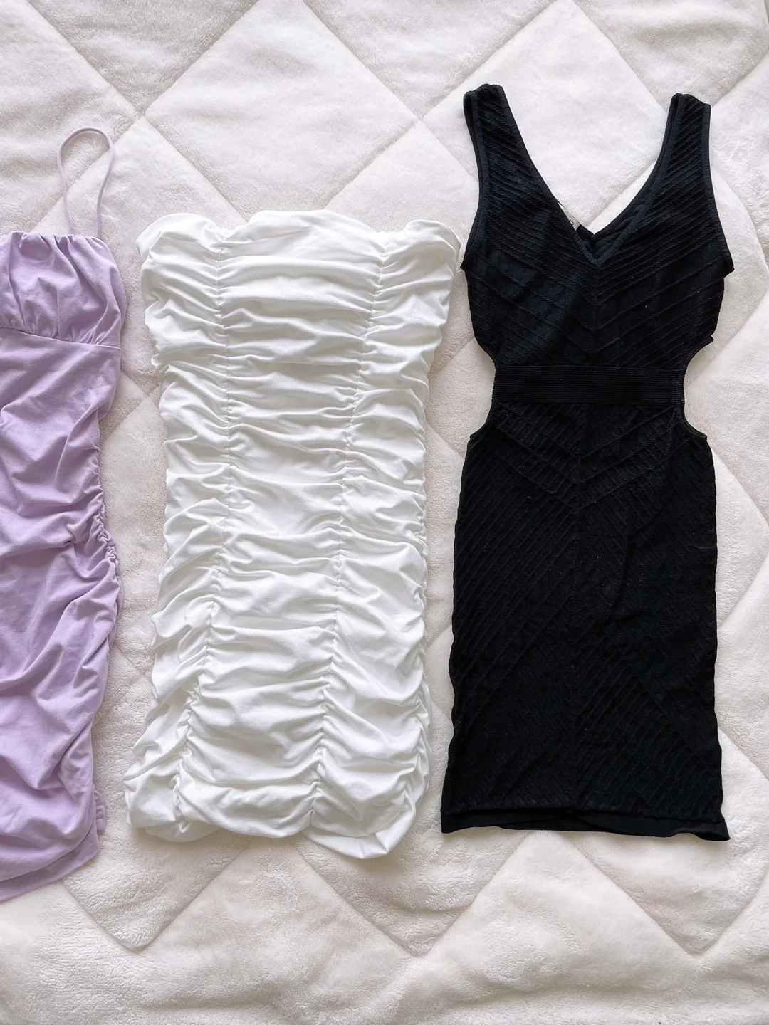 Women’s Dress Size XS image indicator(3)