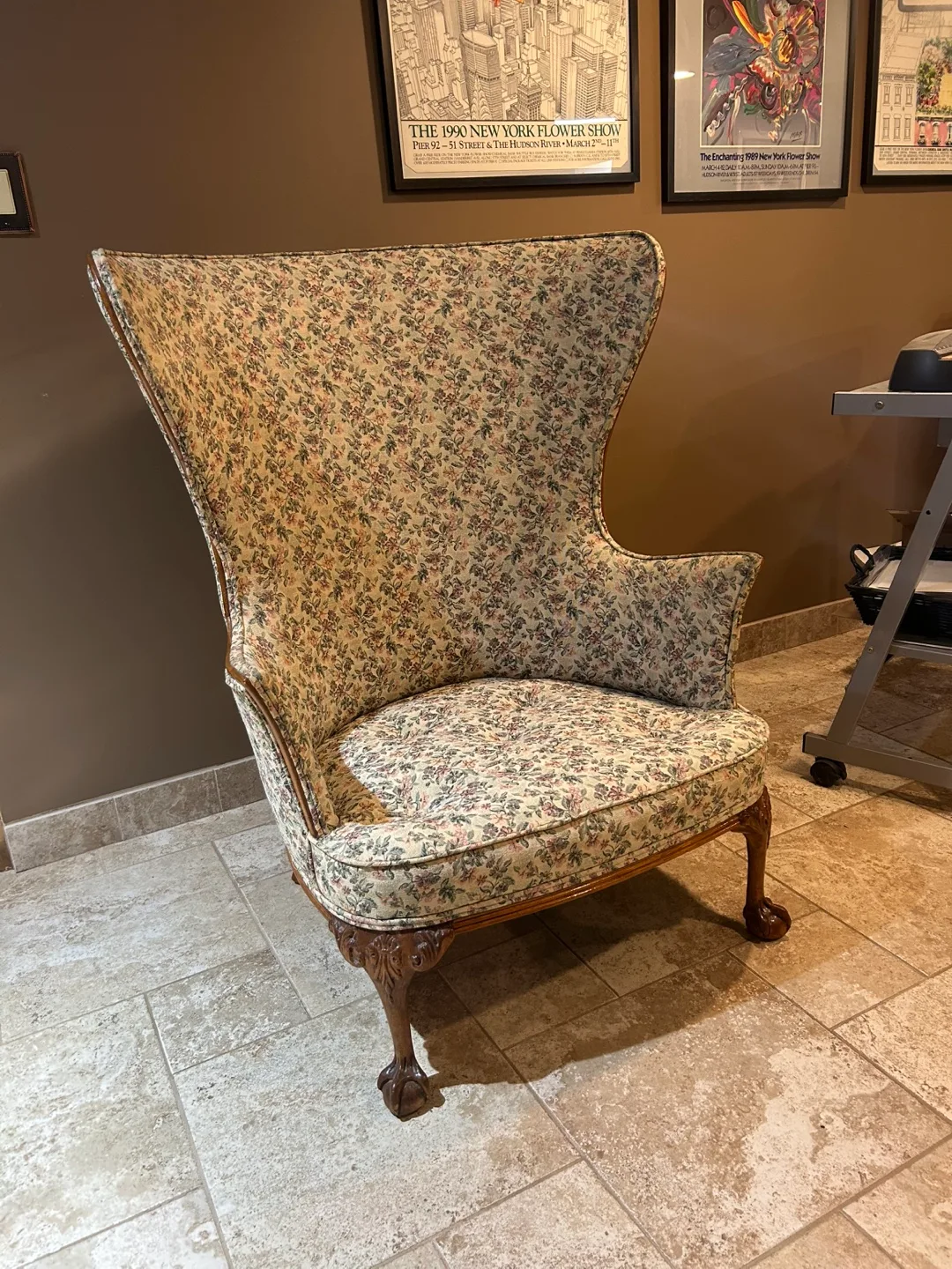 Vintage Floral Wingback Chair image indicator(5)