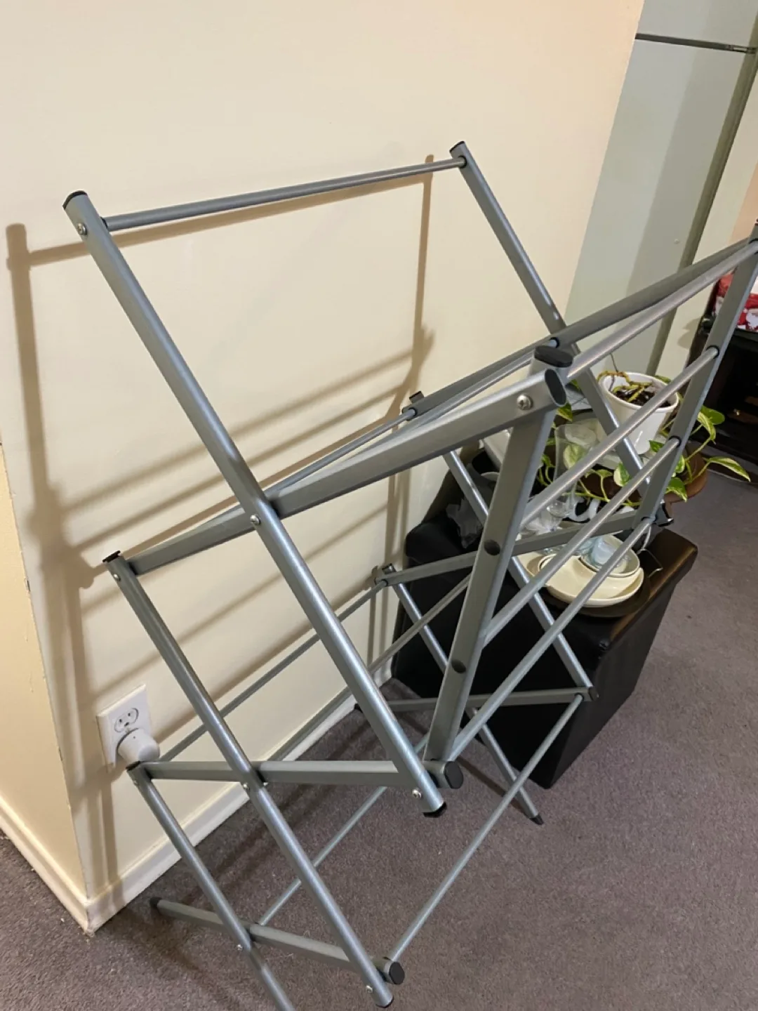 Metal Clothes Drying Rack image indicator(3)