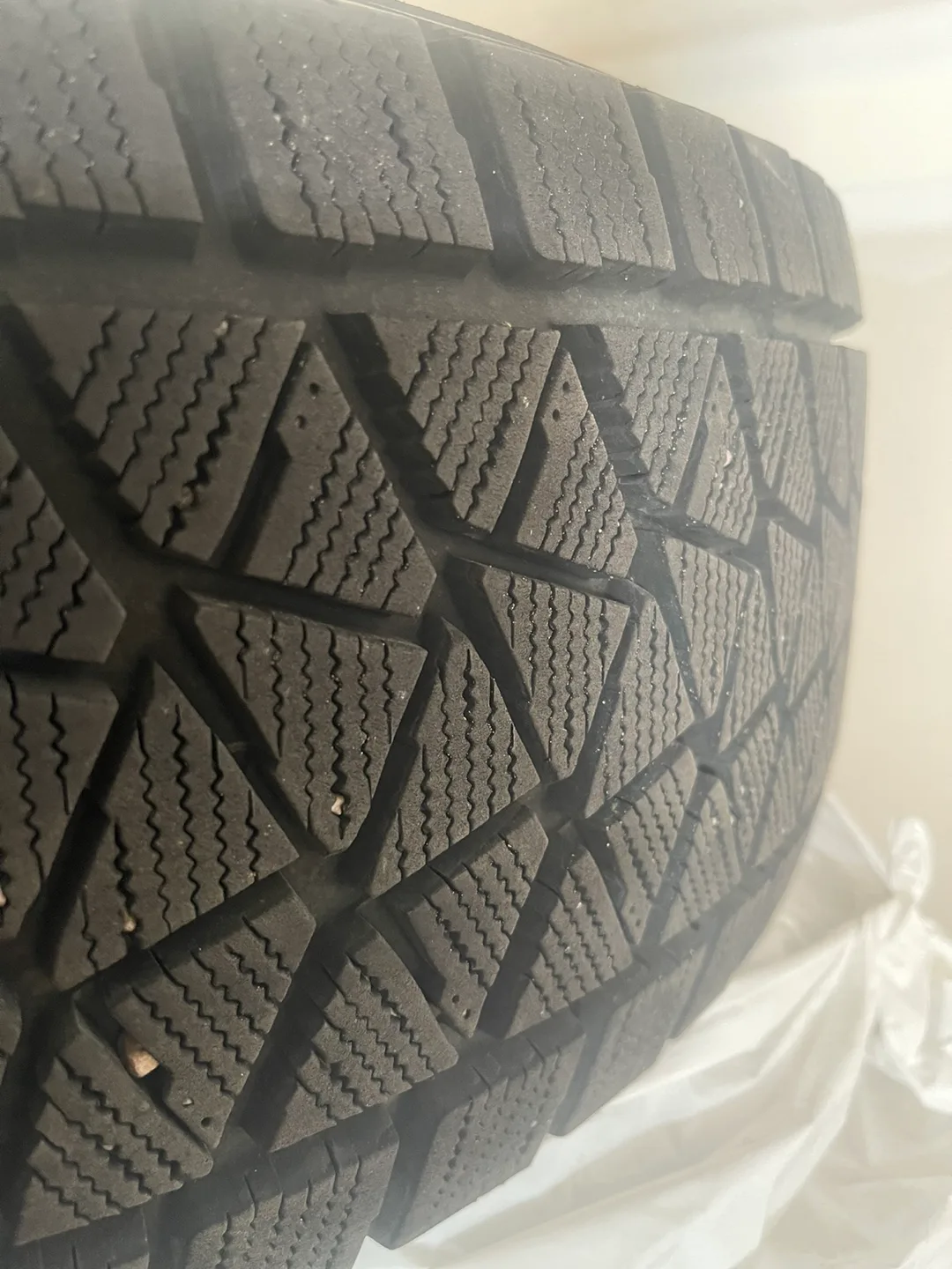 Bridgestone Blizzak Winter Truck Tires with Rims image indicator(4)