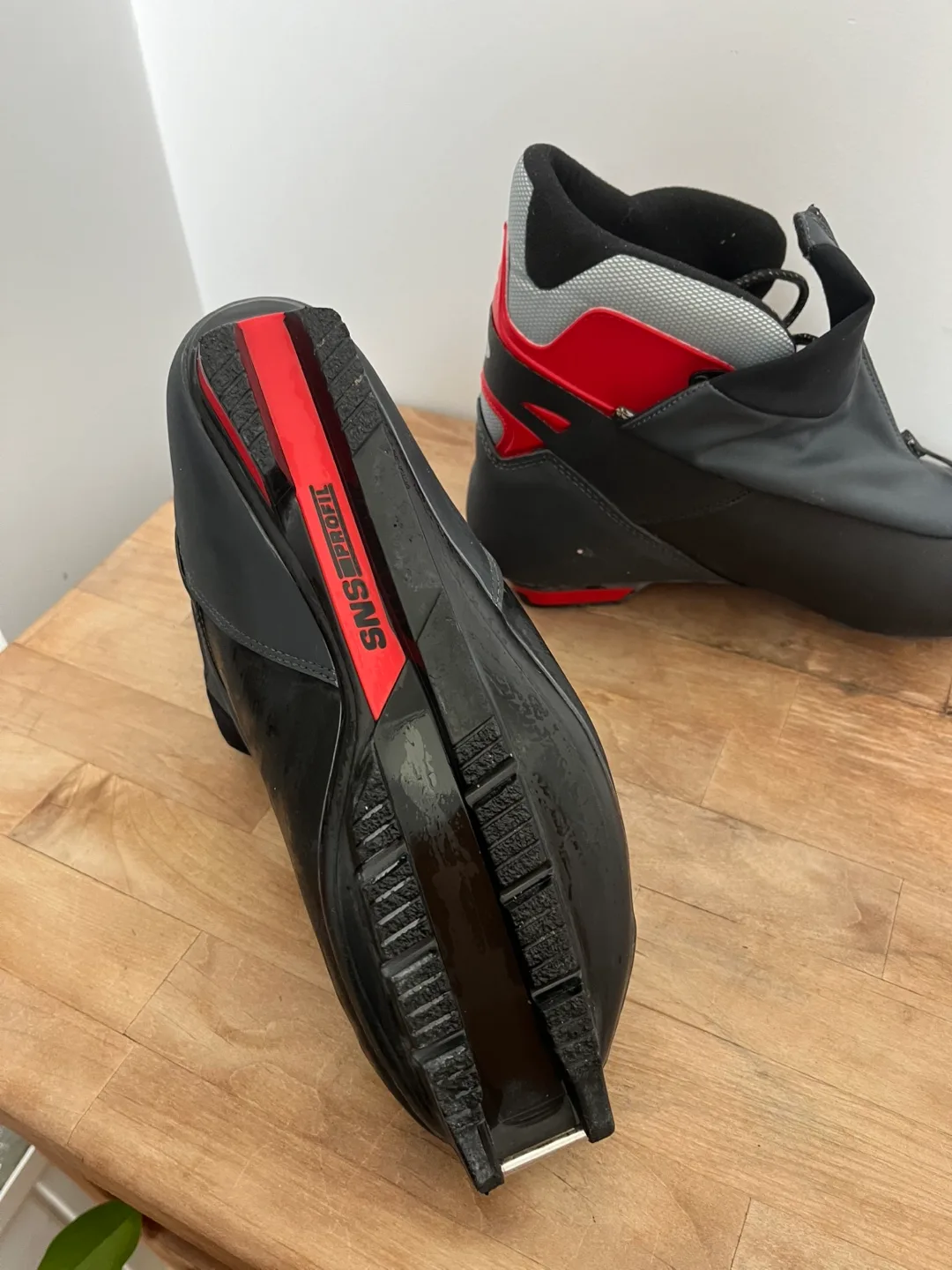 Salomon Men's Ski Boots - Size 9 UK image indicator(6)