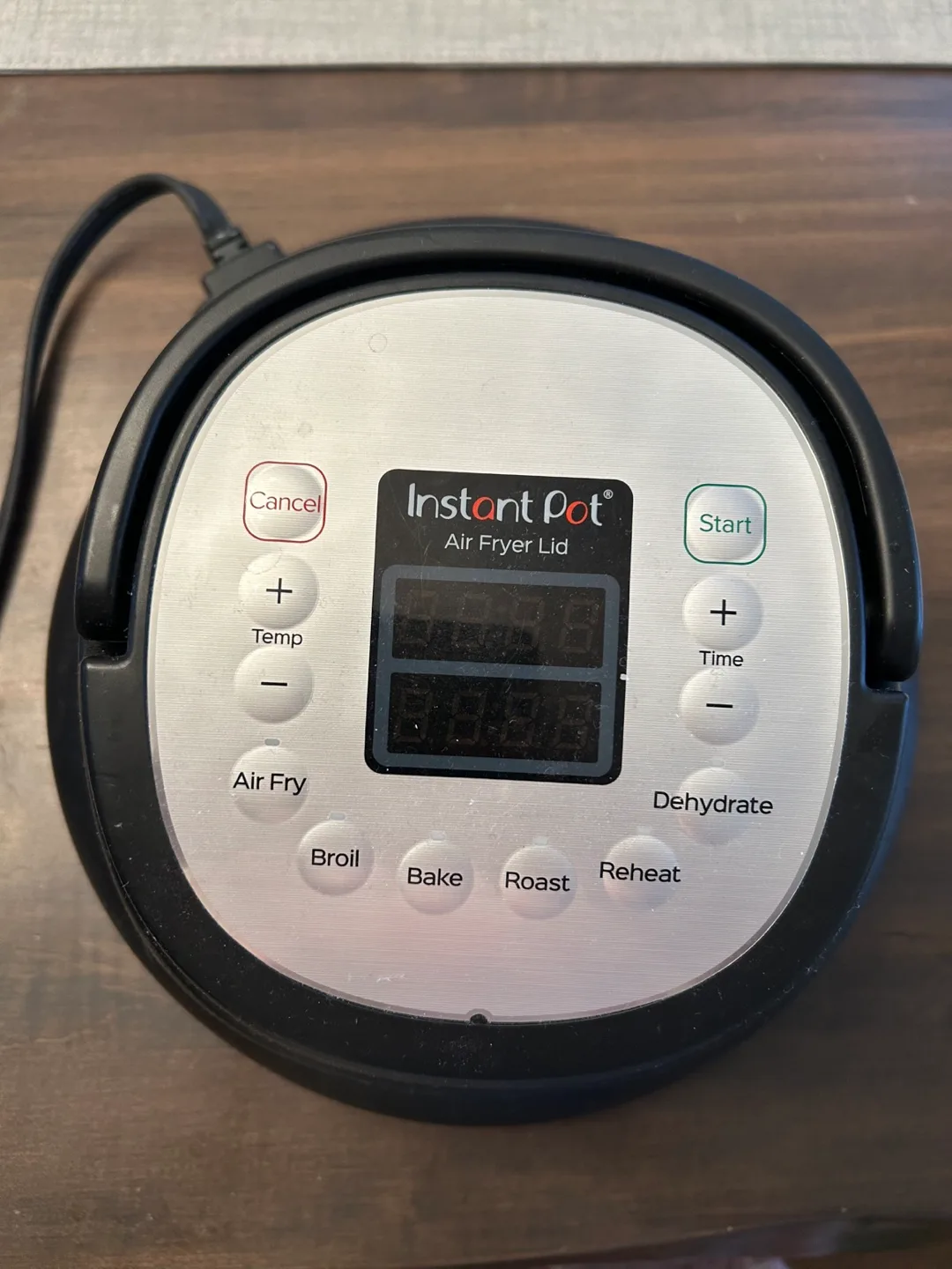 Insta pot Air fryer Lid with accessories image indicator(2)