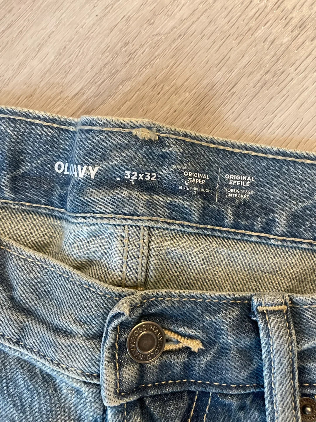 OLDNAVY Distressed Boyfriend Jeans image indicator(3)