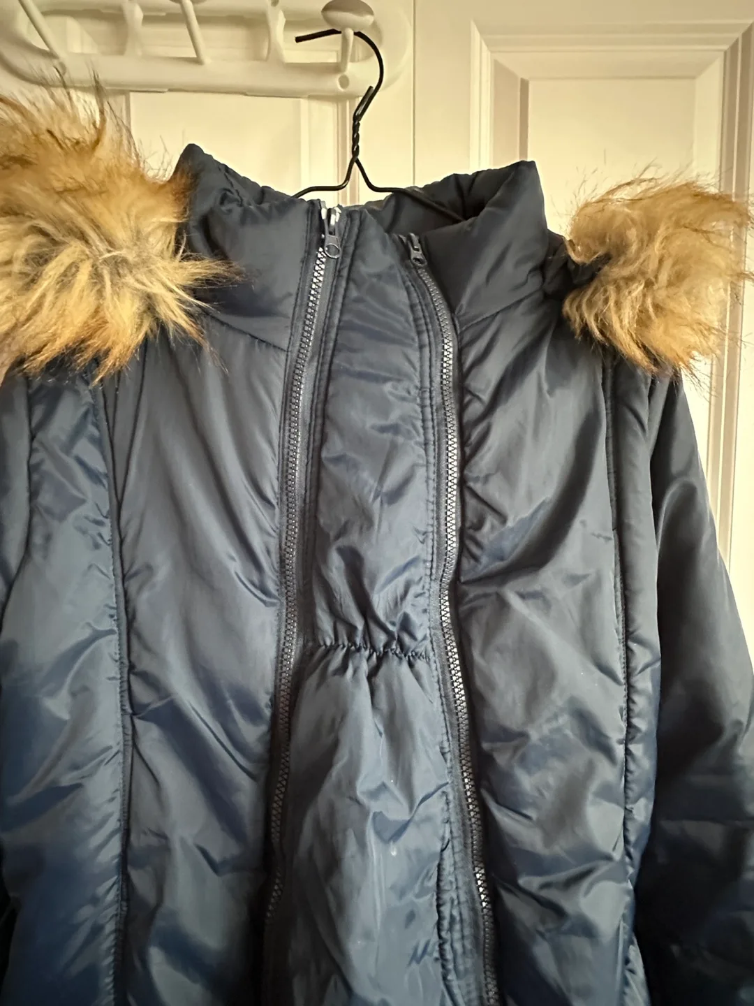 Maternity Puffer Jacket image indicator(2)