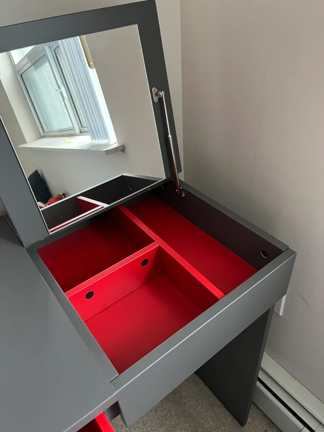 Ikea Grey and Red dressing table image indicator(3)