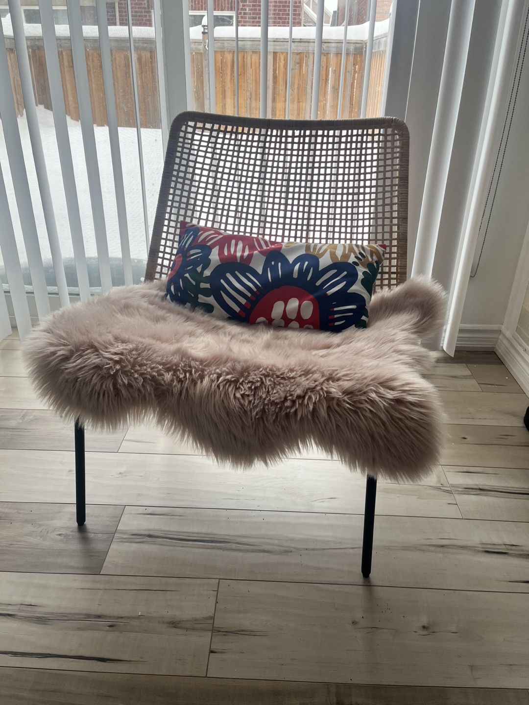 Woven Rattan Chair with Black Legs - photo 2