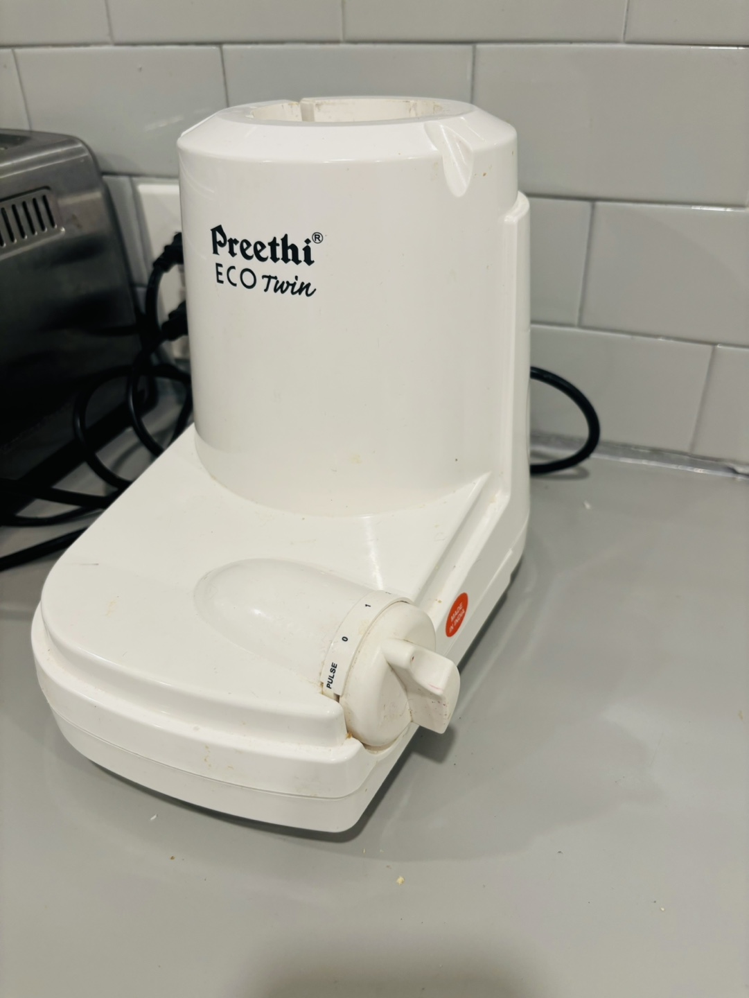 Preetchi ECO Twin Mixer Grinder with Two Jars - photo 3