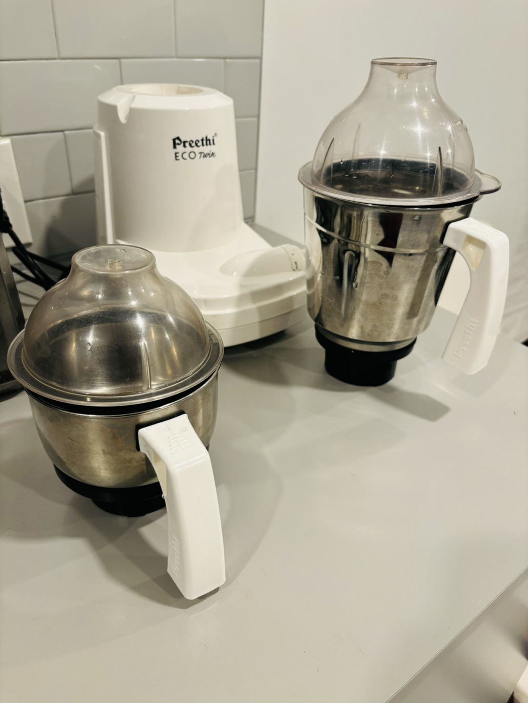Preetchi ECO Twin Mixer Grinder with Two Jars - photo 2
