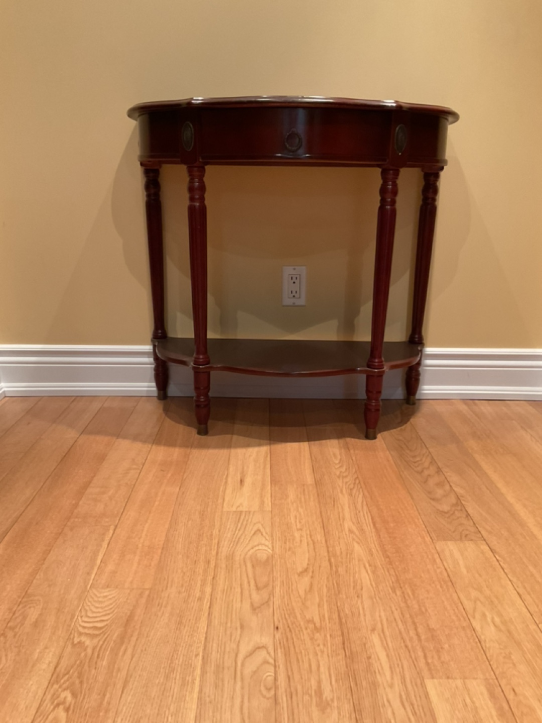 Half Moon Table Red - photo 4