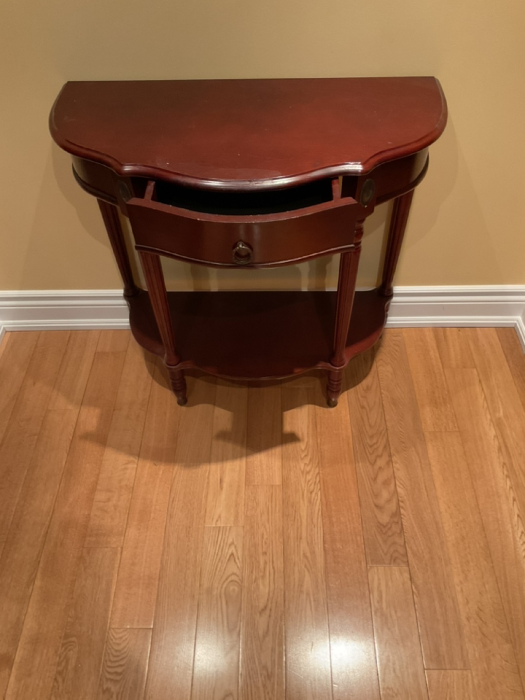 Half Moon Table Red