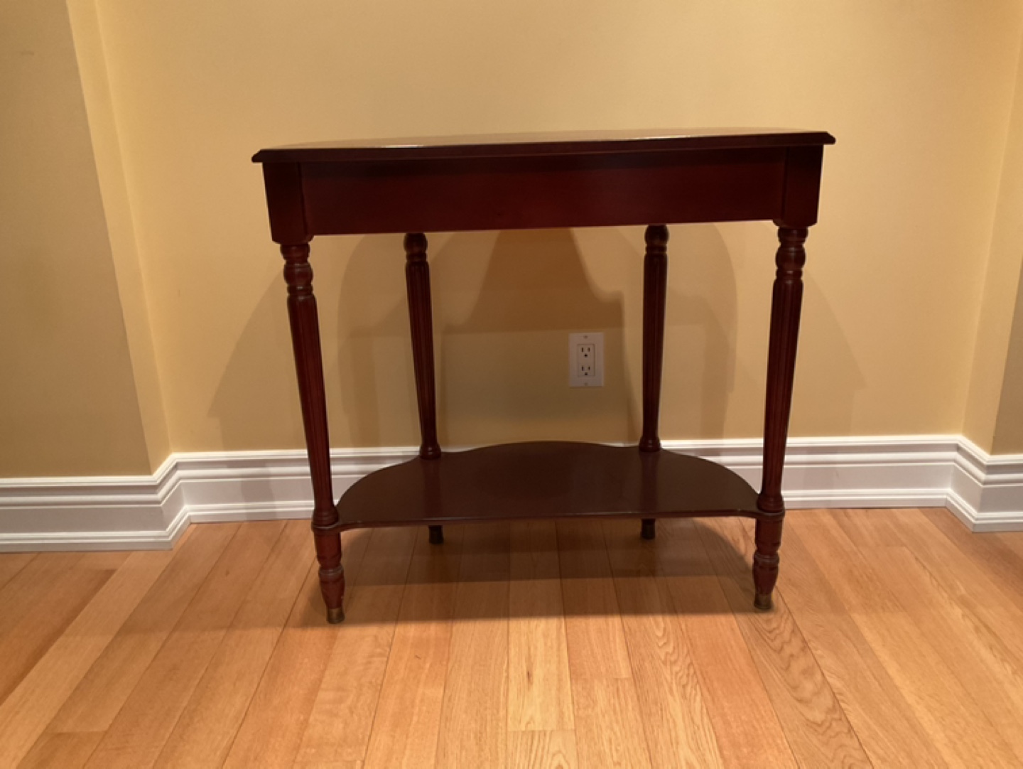 Half Moon Table Red - photo 2