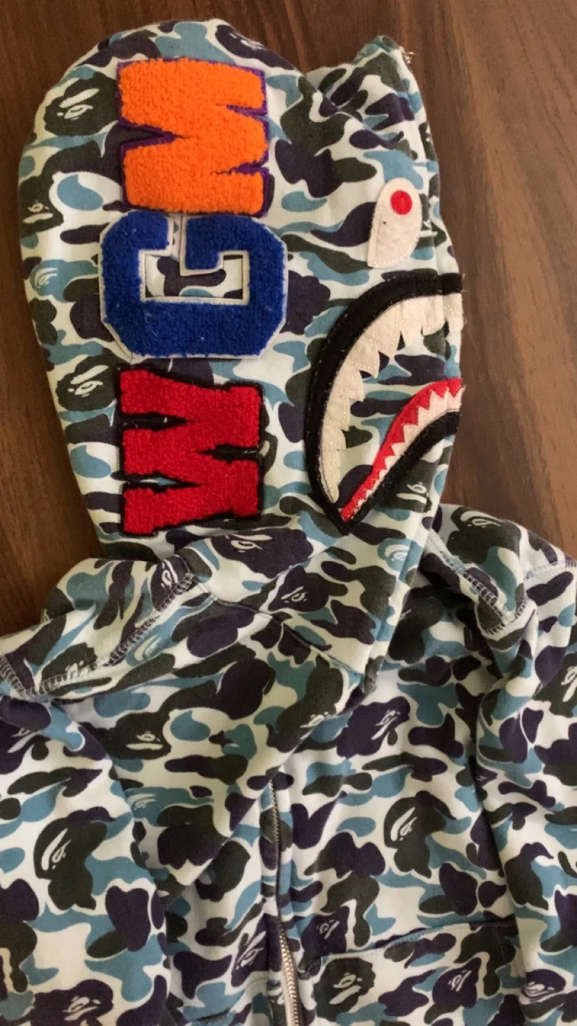 Bape hoodies image indicator(2)