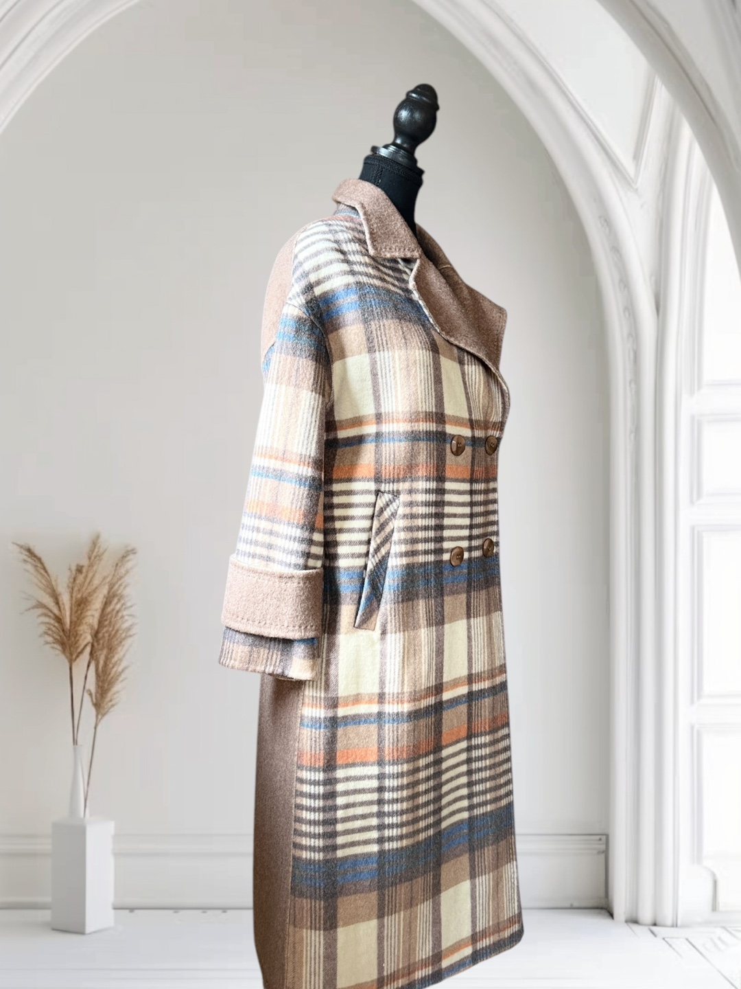 Women's Plaid Double-Breasted Longline Coat - photo 2