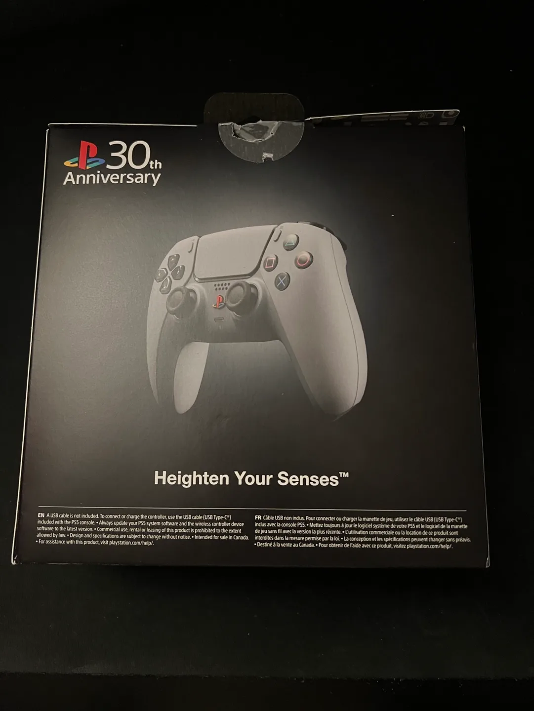 PS5 DualSense Wireless Controller - 30th Anniversary image indicator(2)