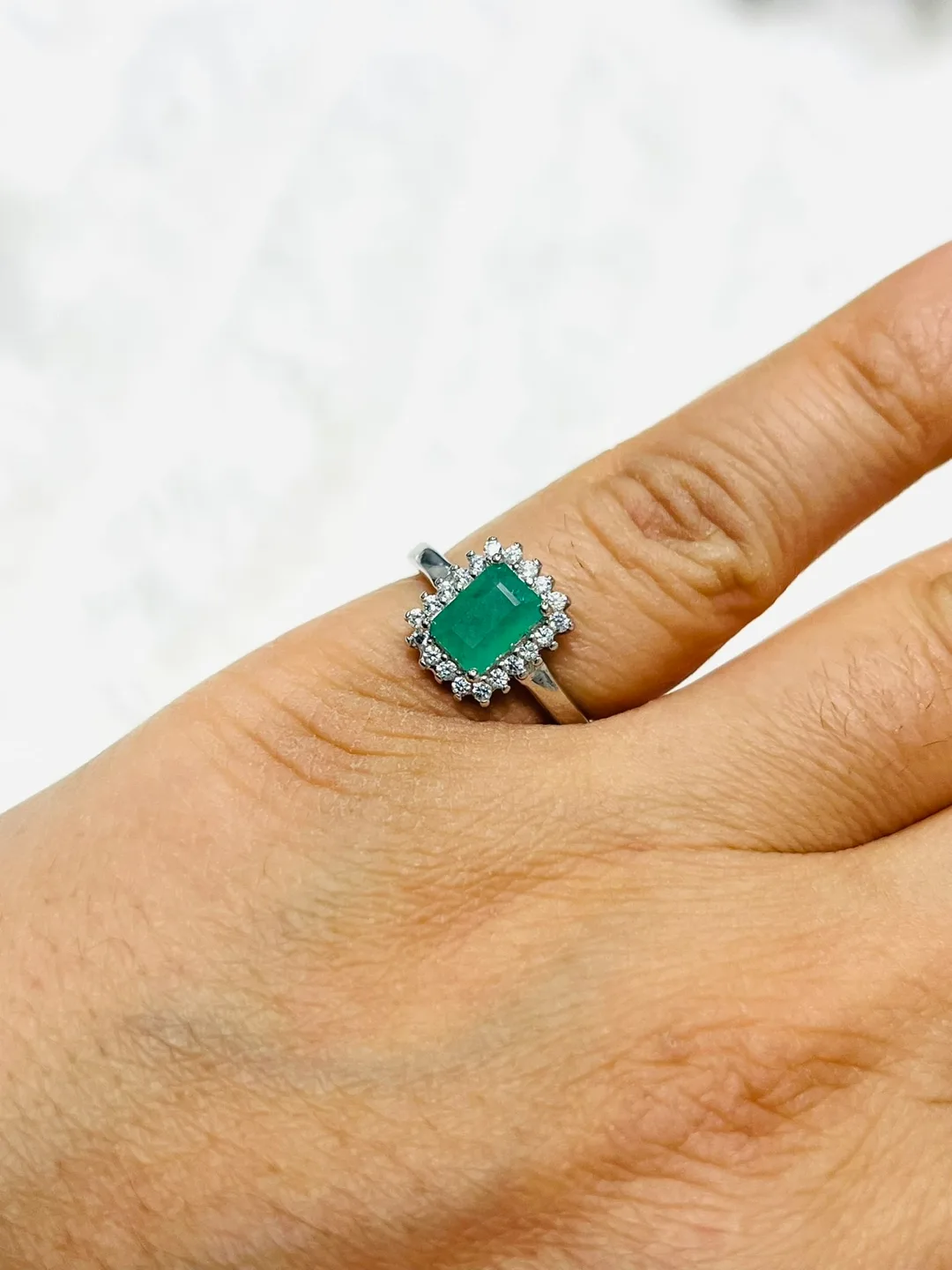 Genuine Colombian Emerald and Cubic Zirconia Ring image indicator(4)