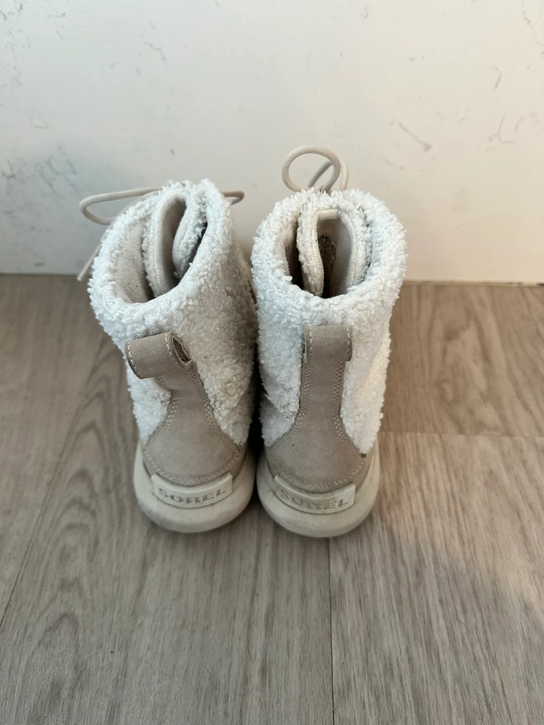 Sorel Shearling Boots image indicator(4)