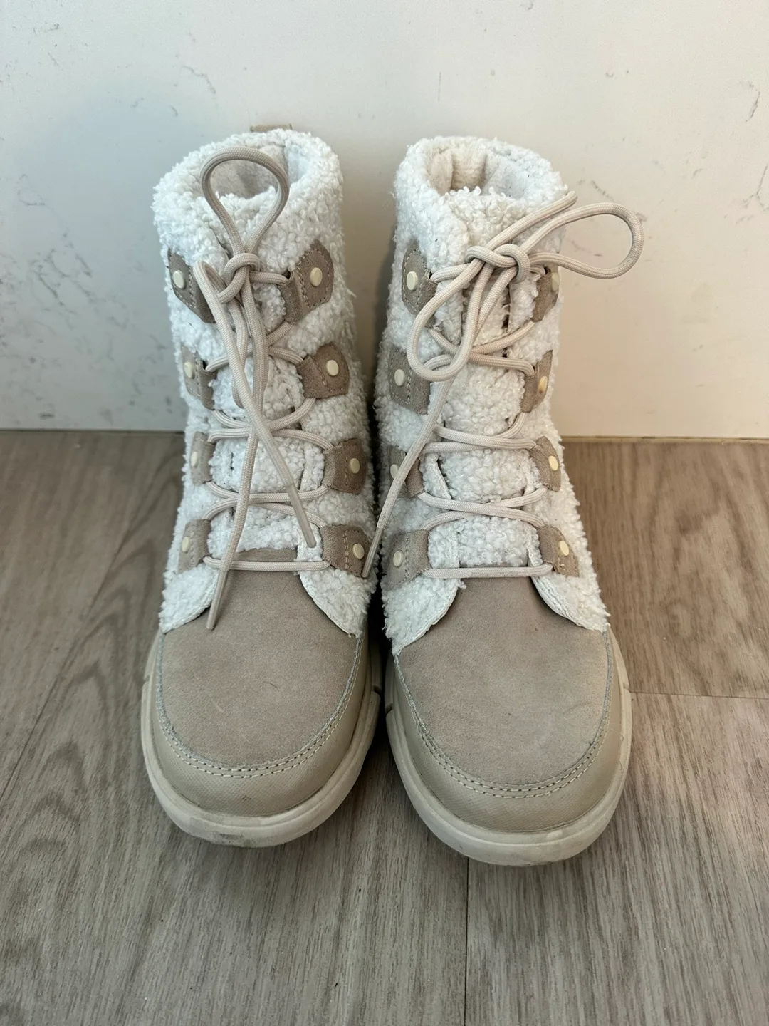 Sorel Shearling Boots image indicator(3)