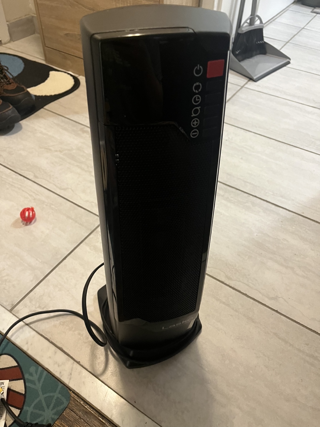 Lasko Ceramic Tower Heater - photo 3