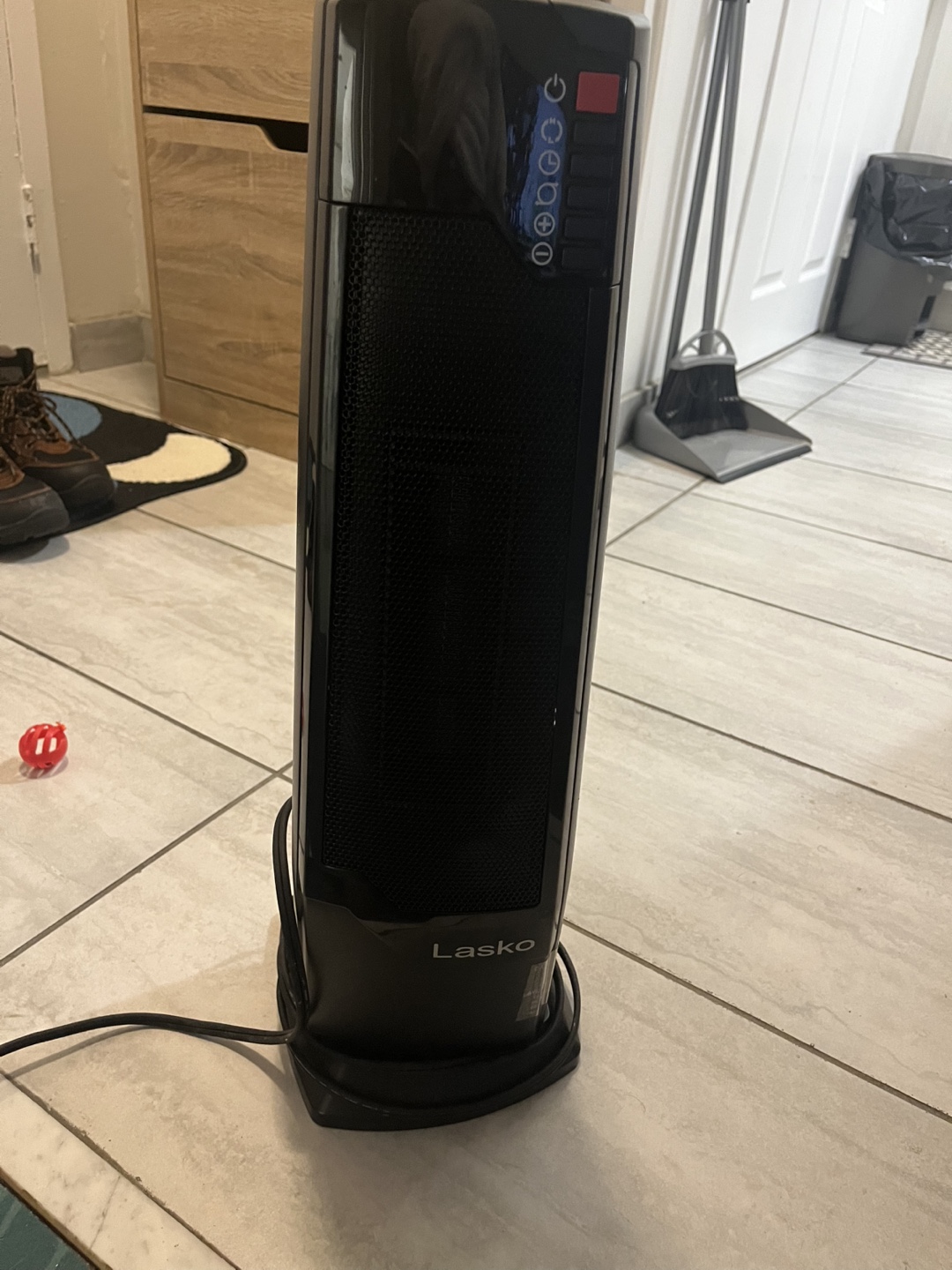 Lasko Ceramic Tower Heater - photo 2
