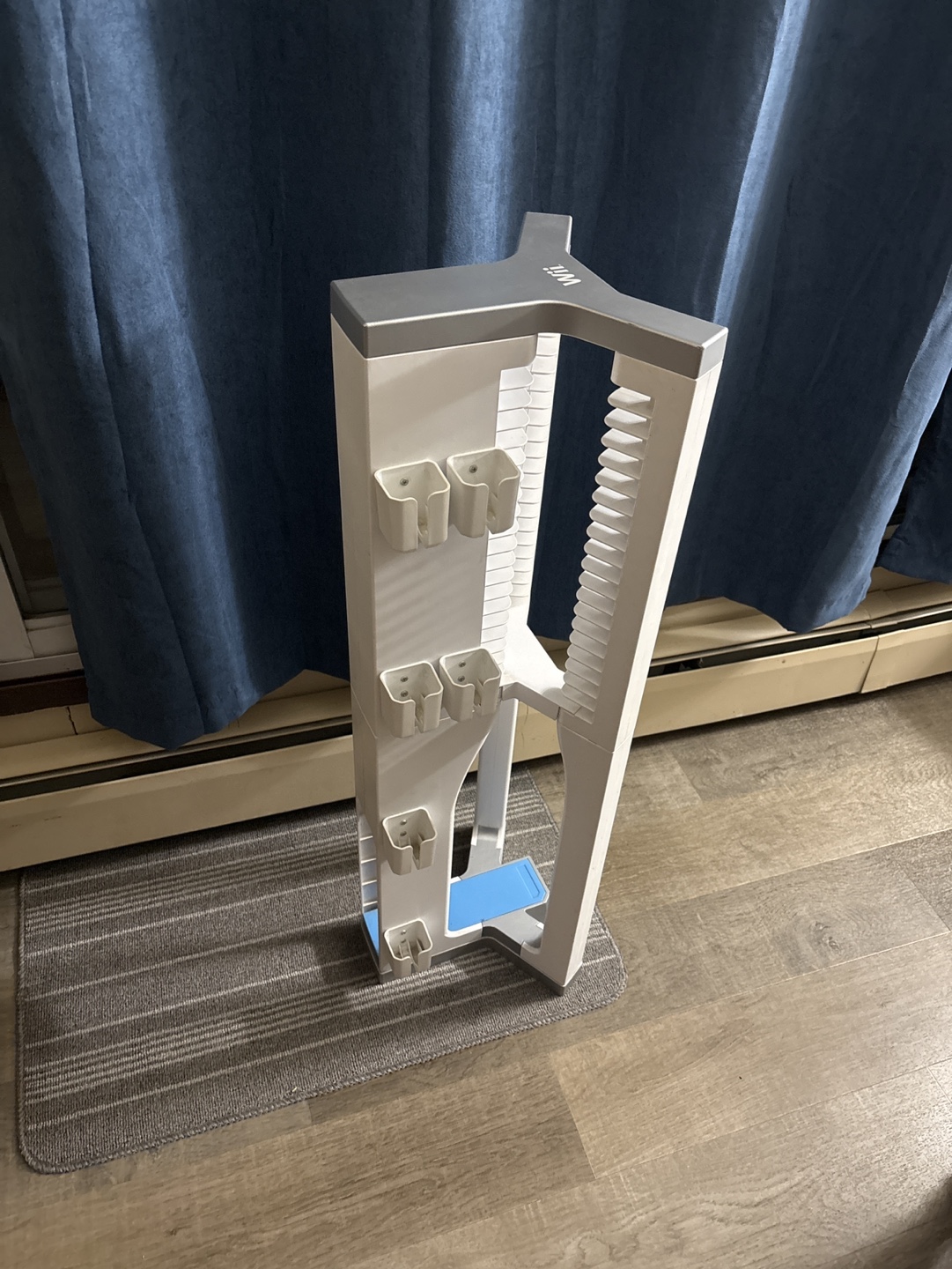 Wii Game Storage Tower - photo 2