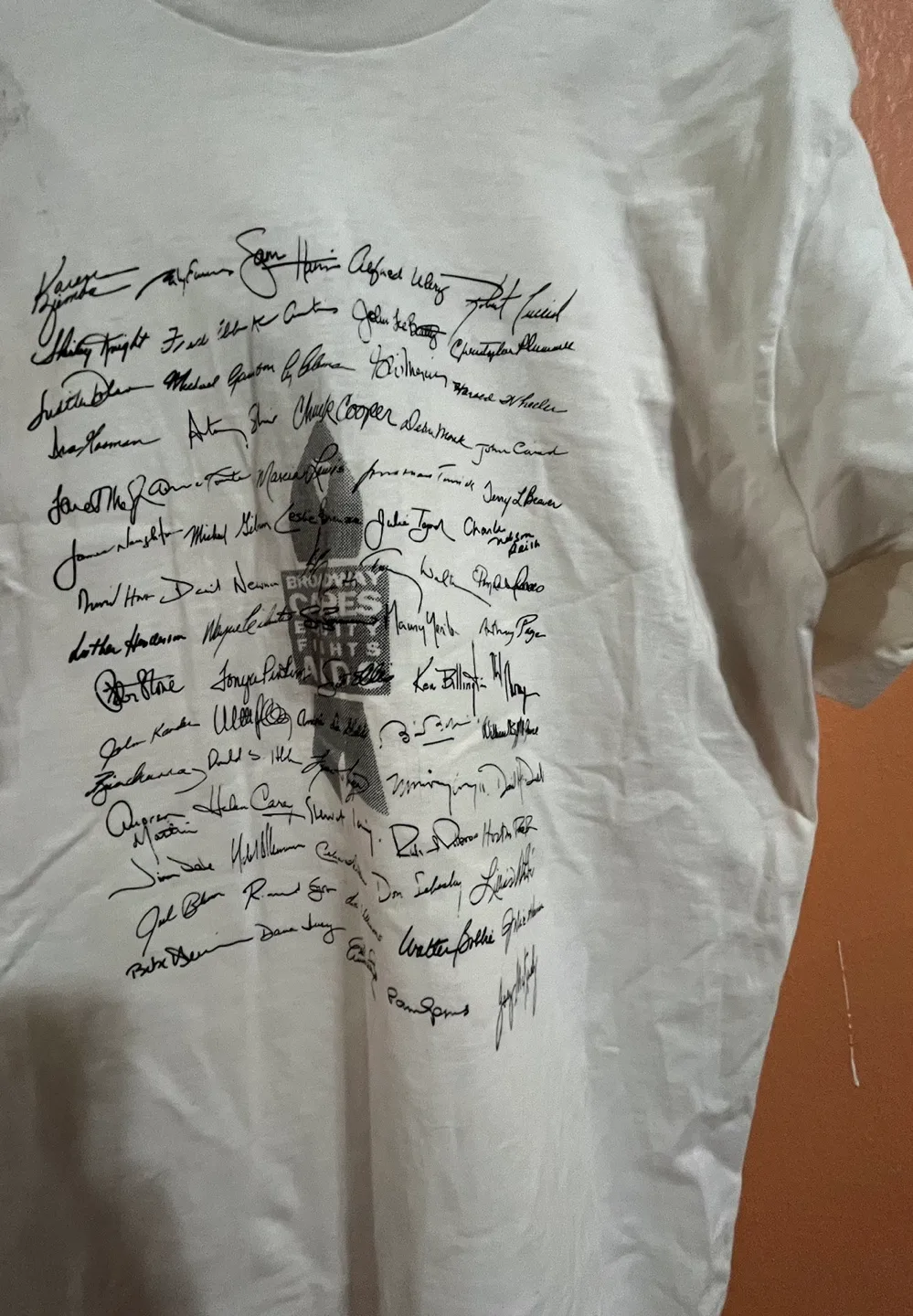 1997 Concert T-Shirt with Signatures image indicator(2)