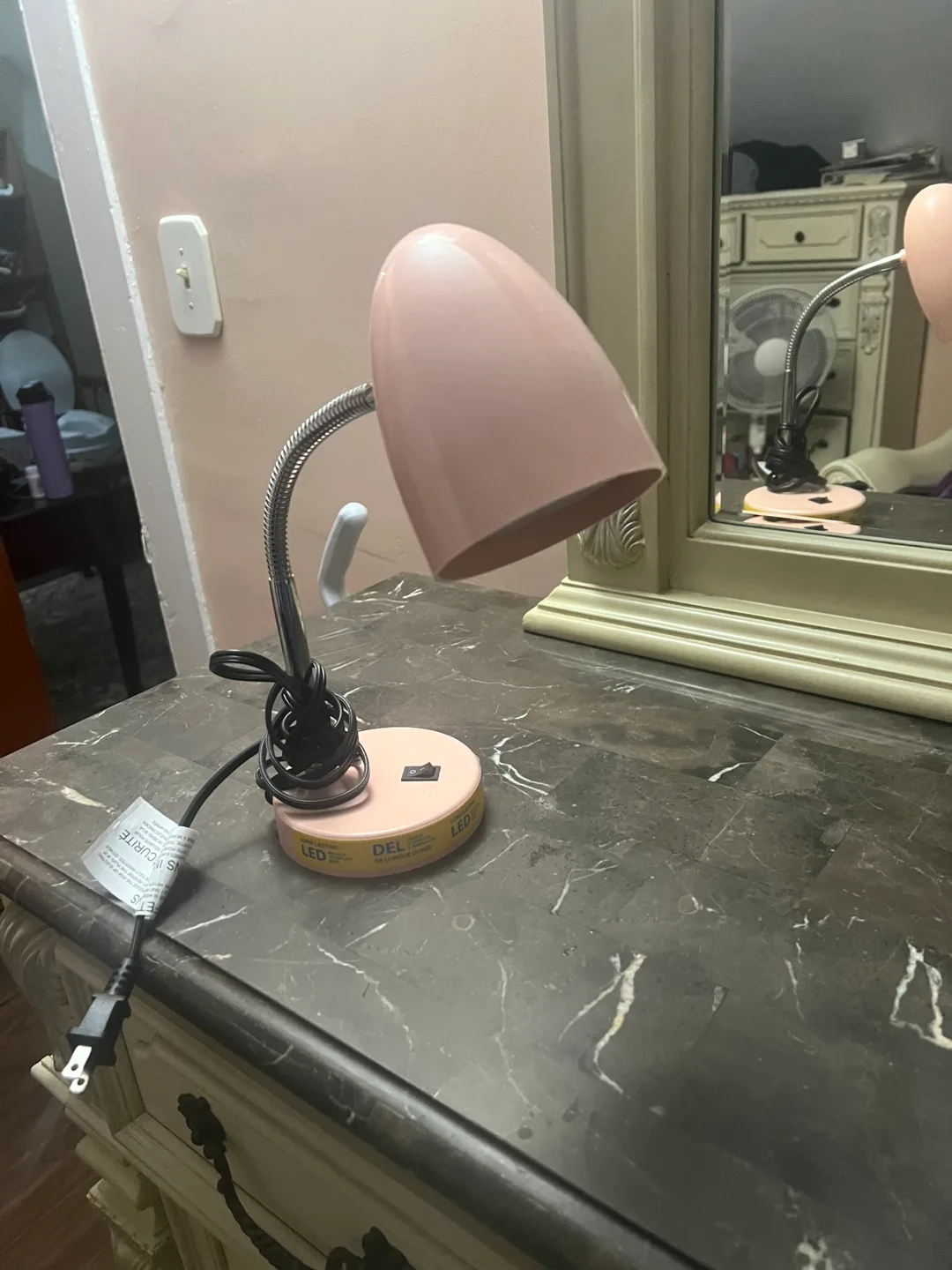 Pink LED Desk Lamp with Gooseneck image indicator(2)