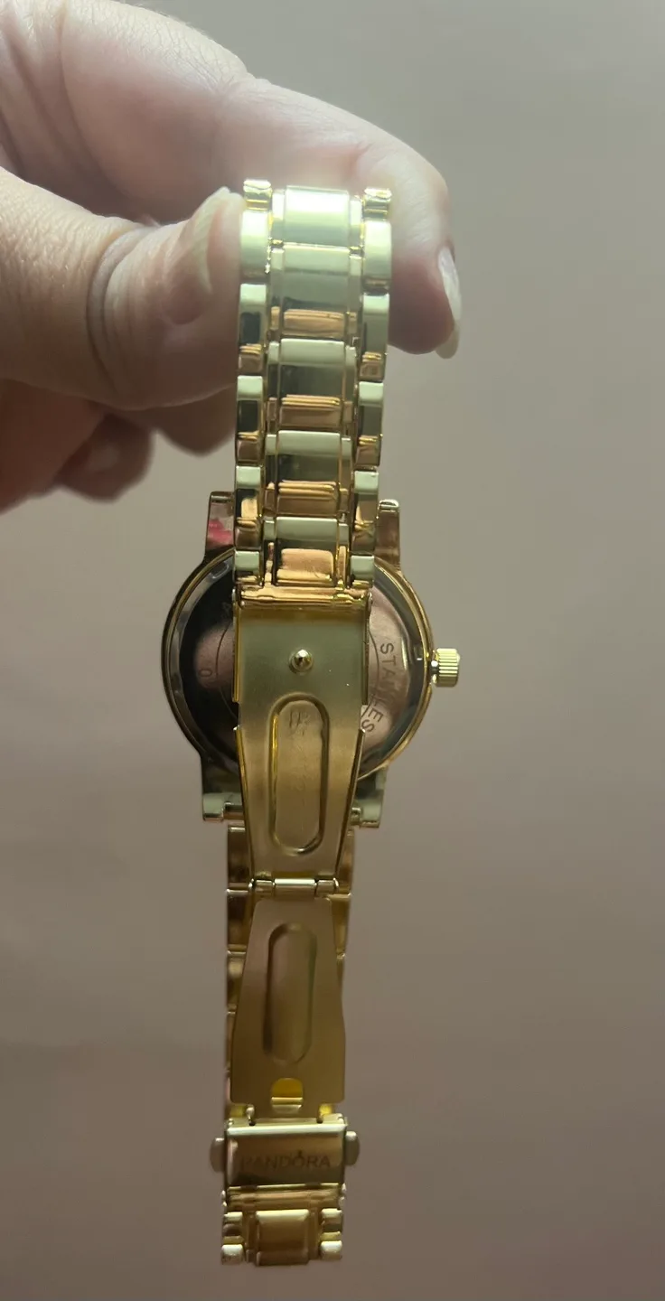 Pandora Gold Tone Watch image indicator(4)