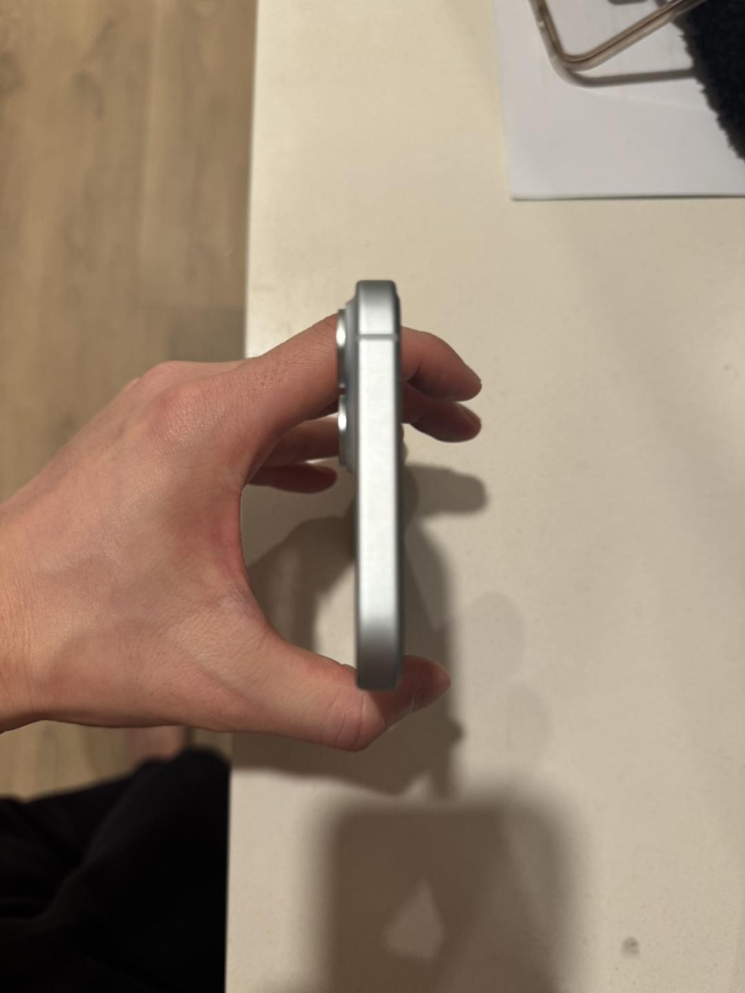 iPhone 15 plus blue - photo 3