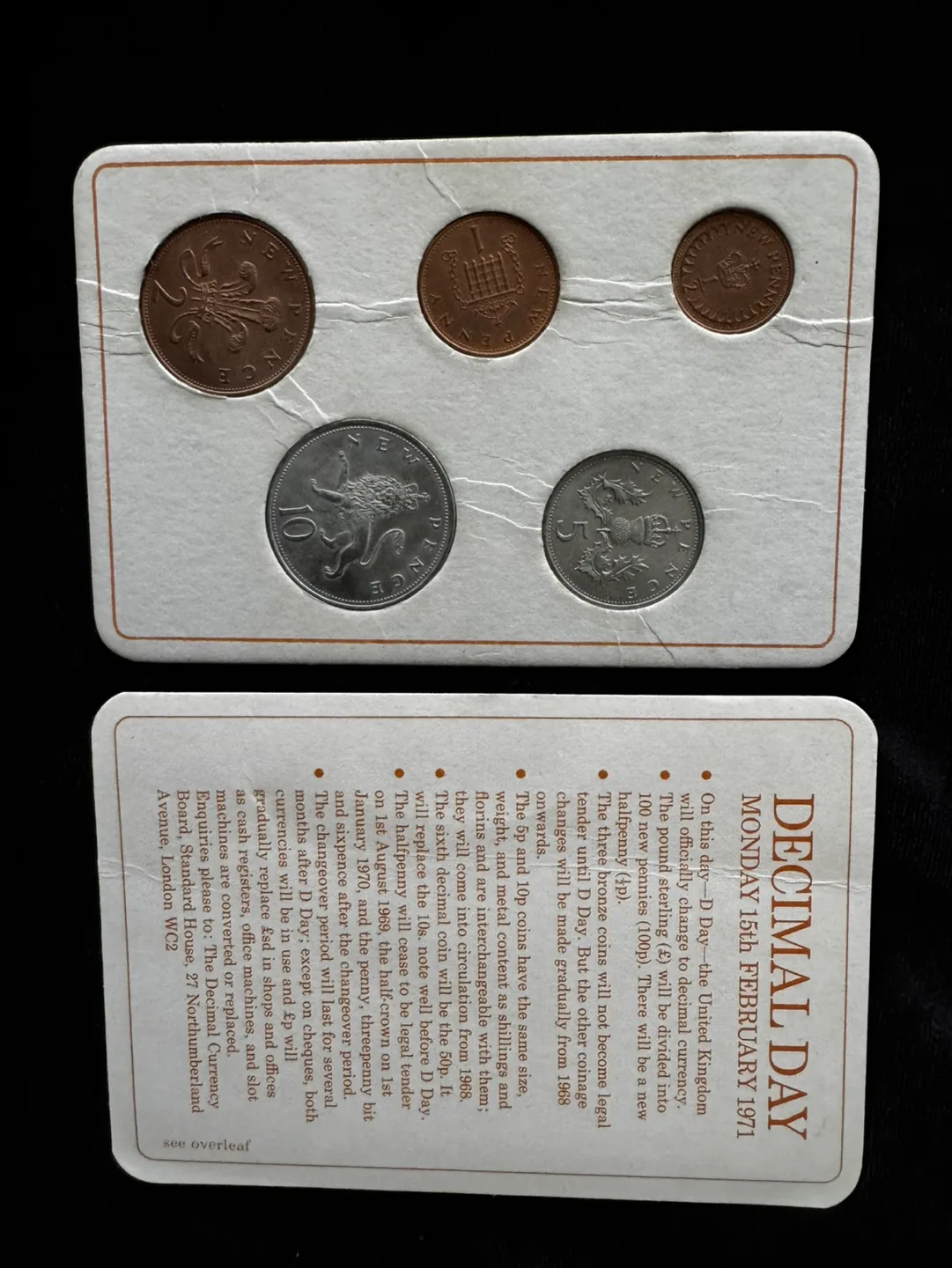 Britain's First Decimal Coins Set - 1971 image indicator(2)