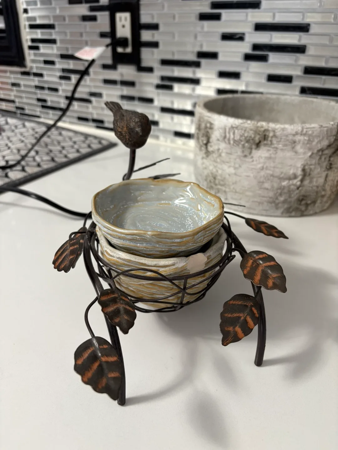 Birds Nest Scentsy Warmer & Wax Spatulas thumbnail