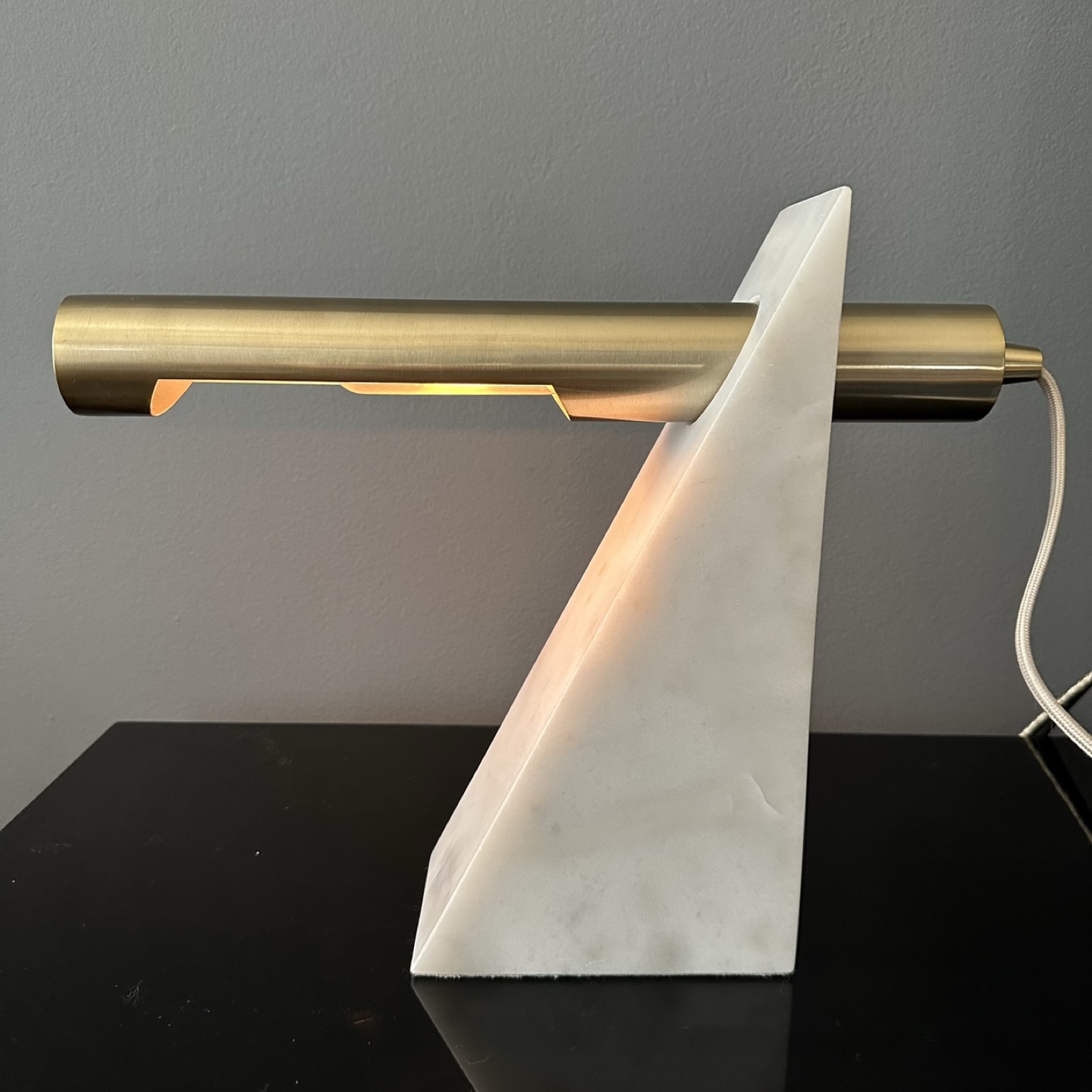 Mid century modern marble desk lamp - dimmable - photo 3