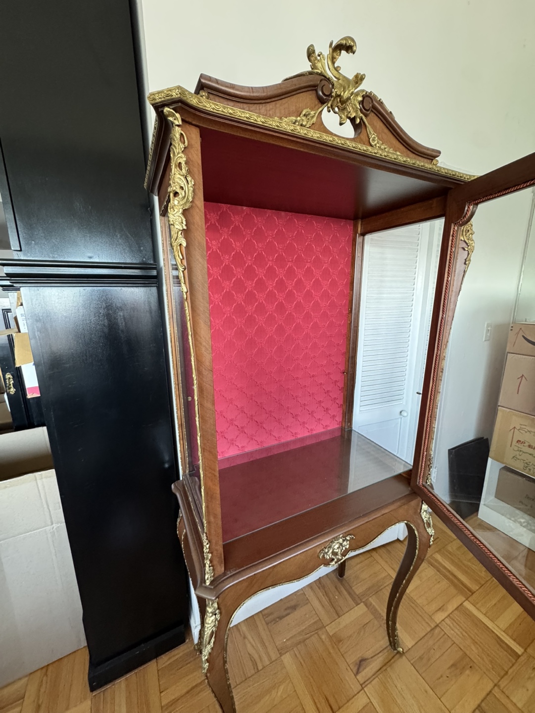 Antique French Style Display Cabinet - photo 5