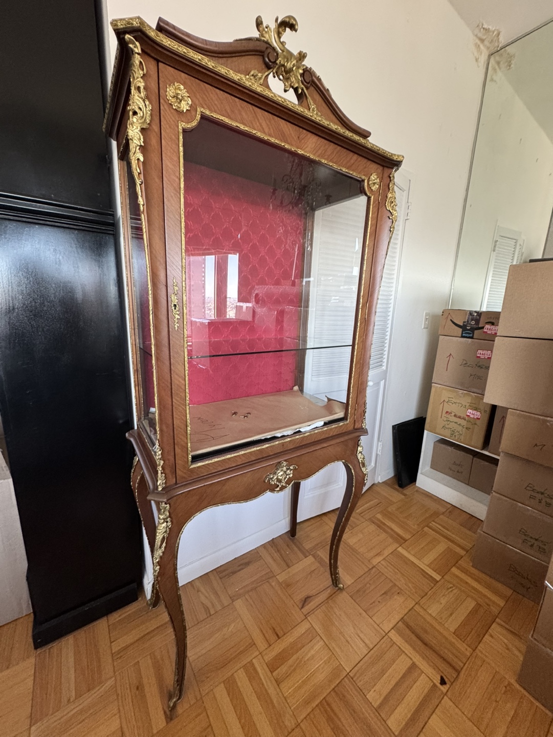 Antique French Style Display Cabinet - photo 3