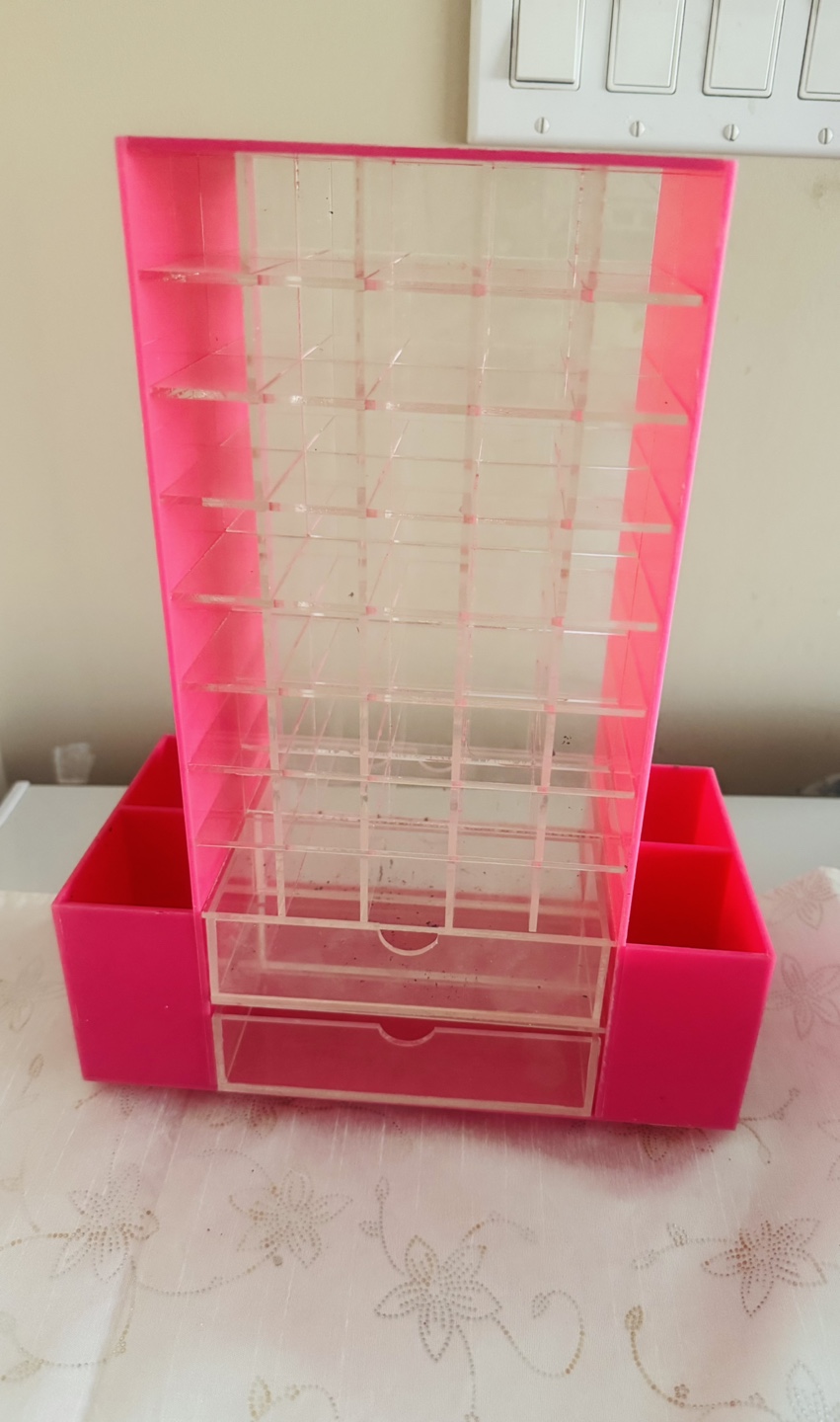 Pink Acrylic Lipstick Organiser