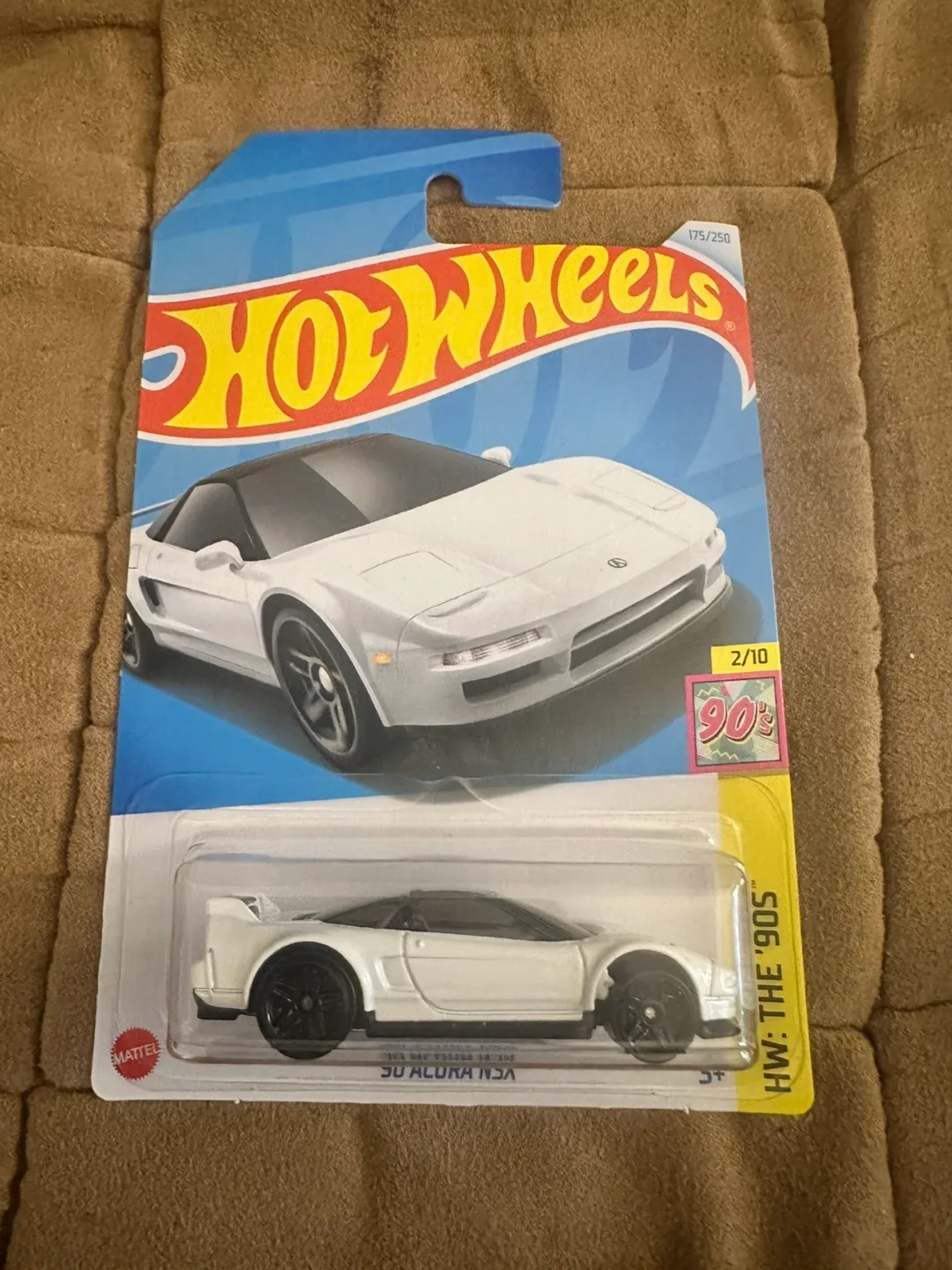Hot Wheels Acura NSX and Ford Mustang GT ERROR set image indicator(3)