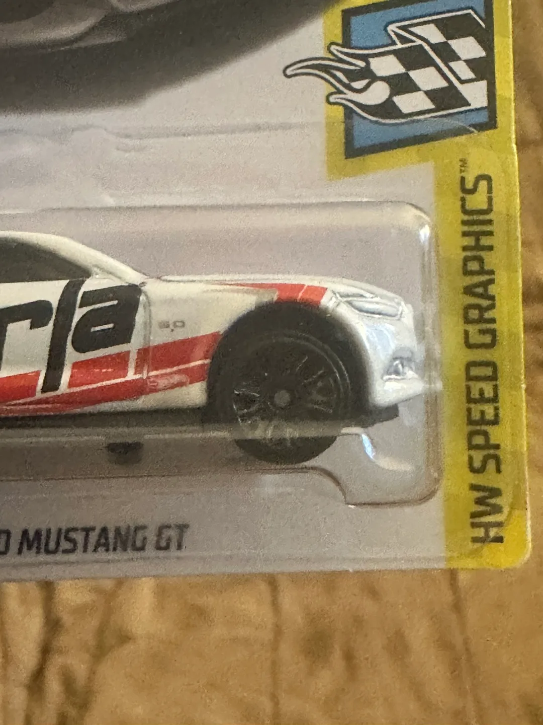 Hot Wheels Acura NSX and Ford Mustang GT ERROR set image indicator(10)