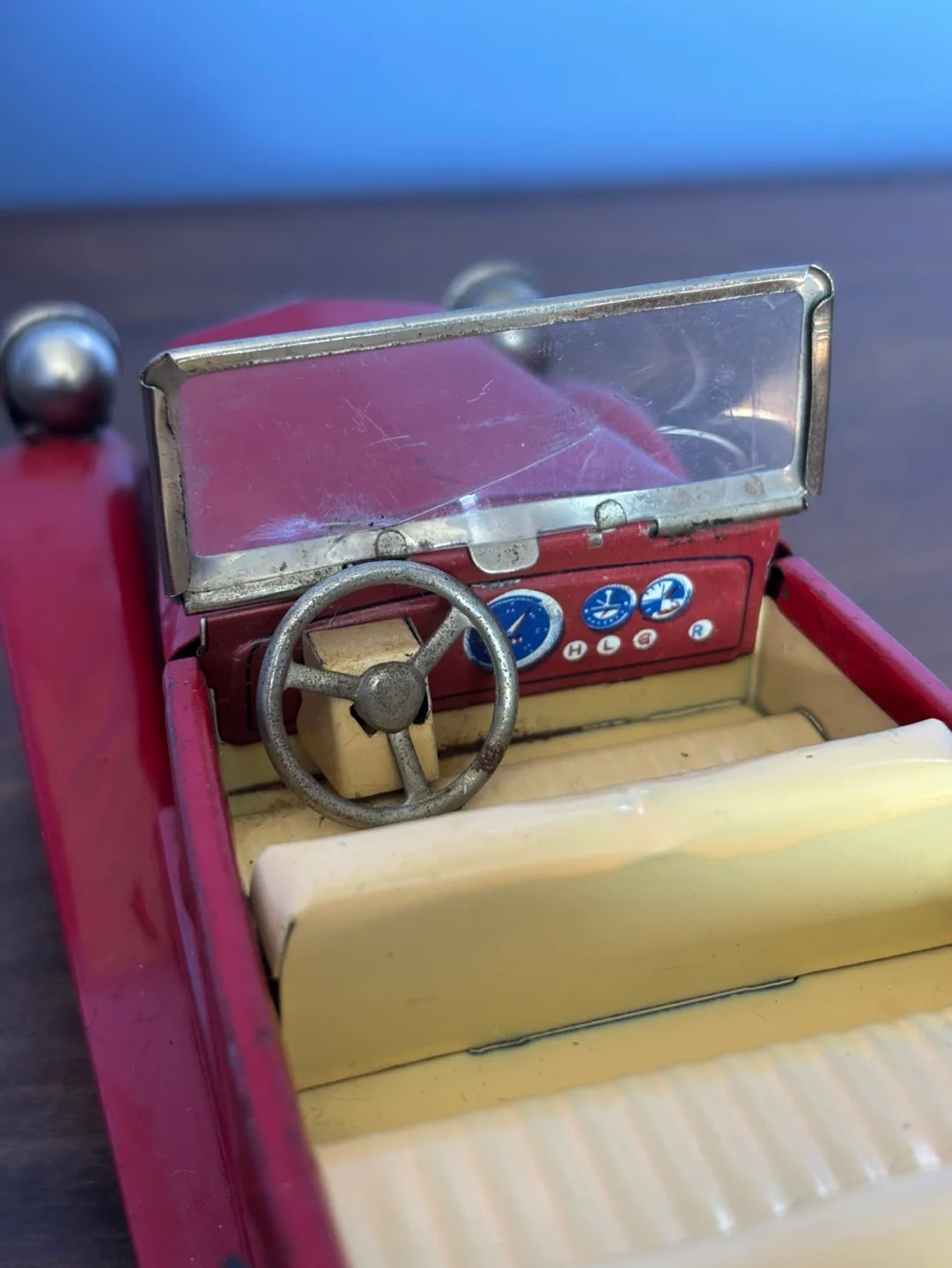 Vintage SSS international antique friction toy car image indicator(6)