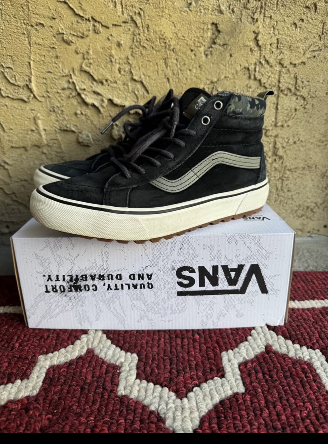 Vans MTE Sk8-Hi Reissue High-Top Sneakers - Size 8