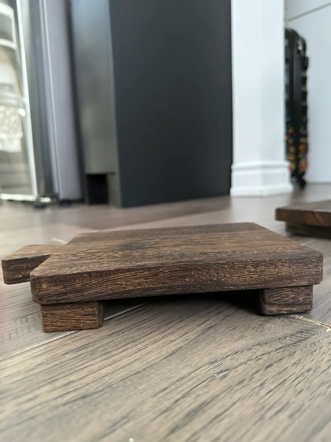 Set of Two Dark Brown Wooden Serving Trays 🥕 image indicator(2)