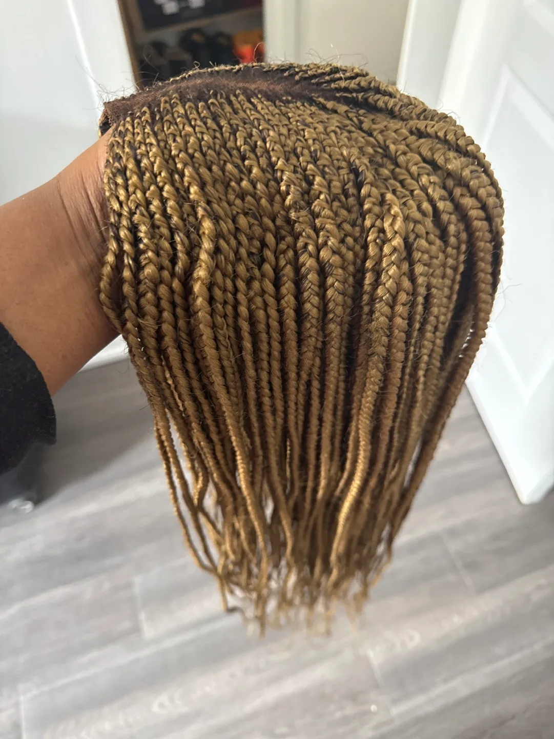 Blonde Box Braids Wig image indicator(5)