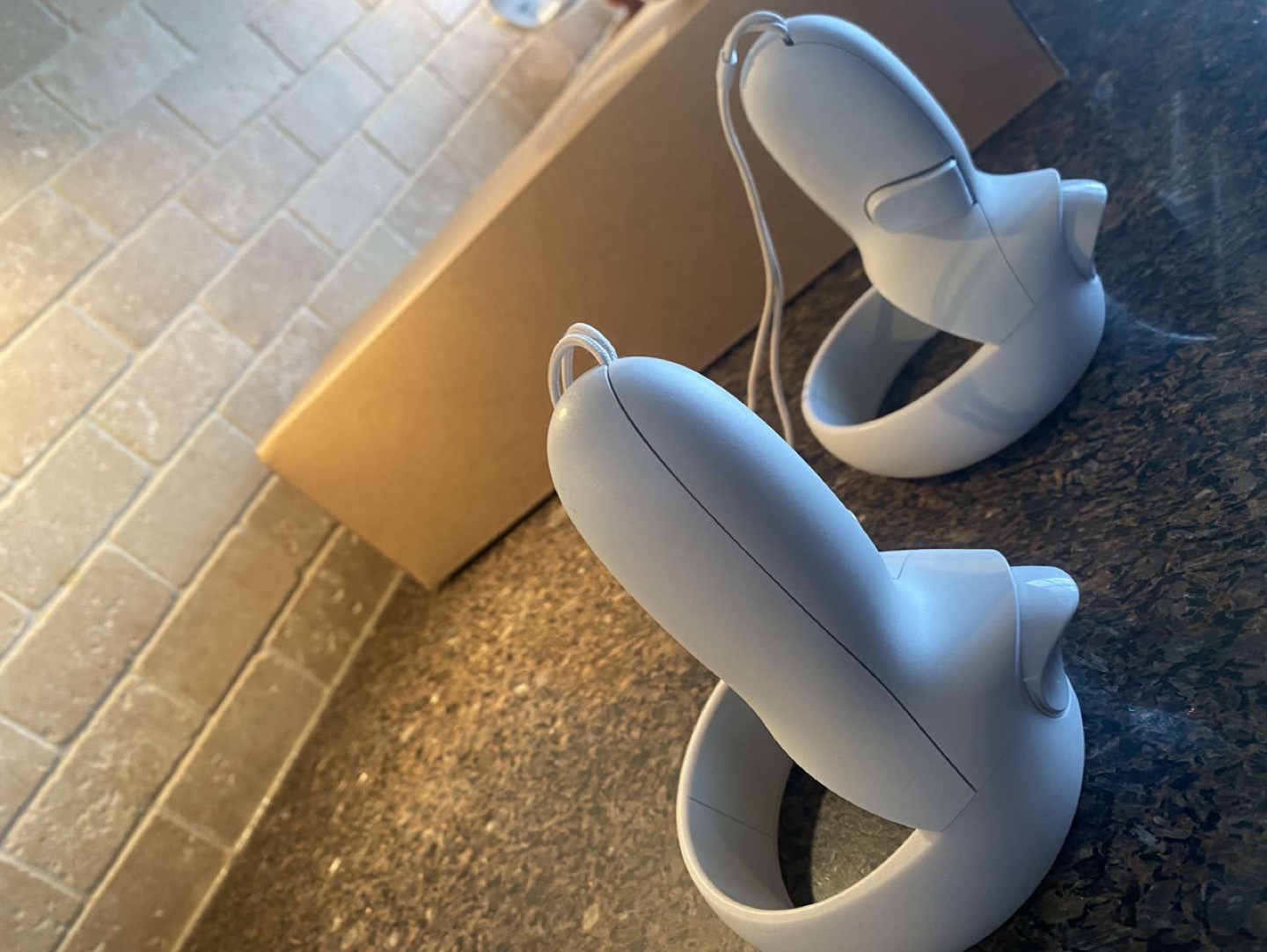 Meta Quest 2 VR Headset with Controllers - photo 5