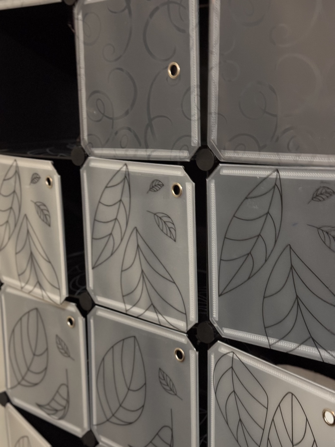 24 Cube Organizer with Leaf Design (plastic) - photo 3