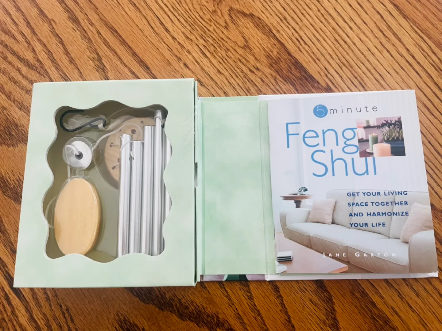 New! Feng Shui Wind Chimes Kit with Book image indicator(4)