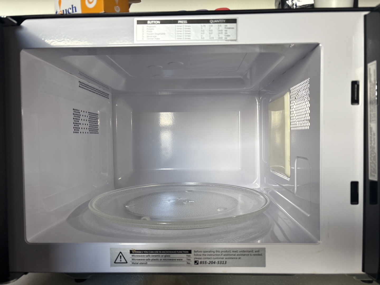 TOSHIBA Microwave - Black - photo 2