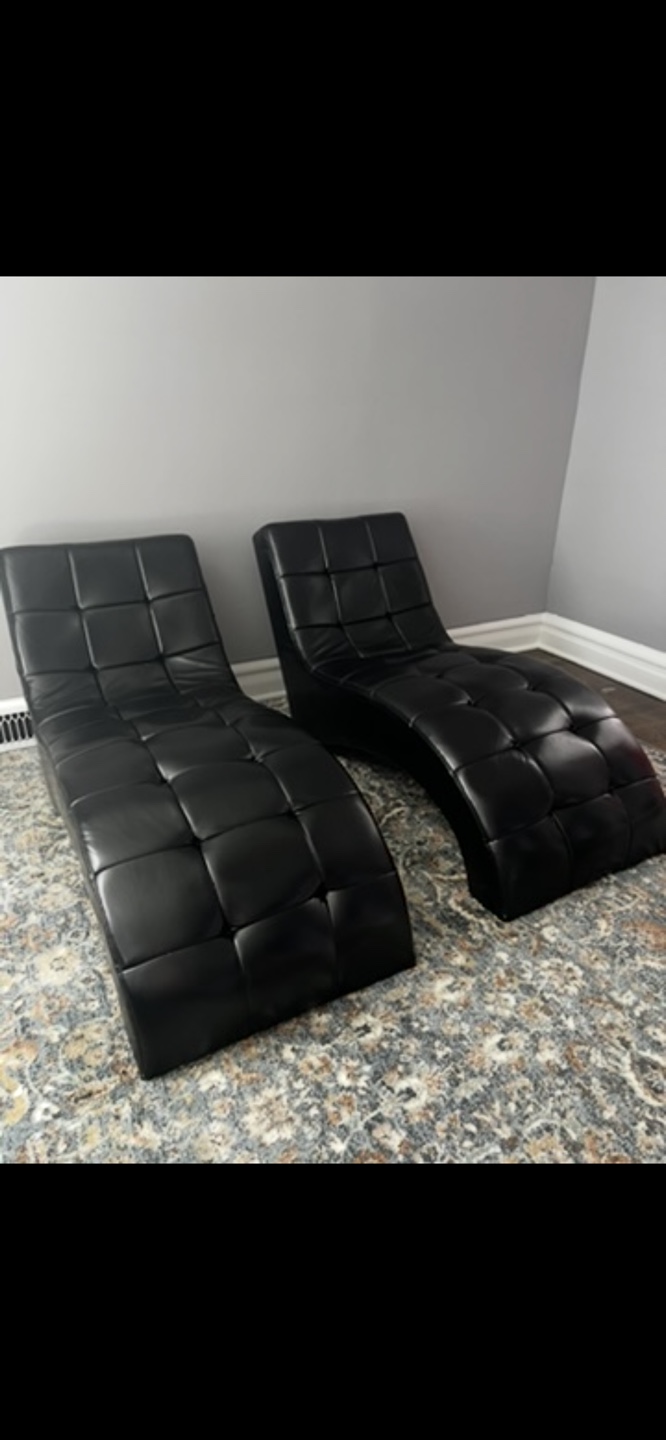Pair of Black Leather Chaise Lounges